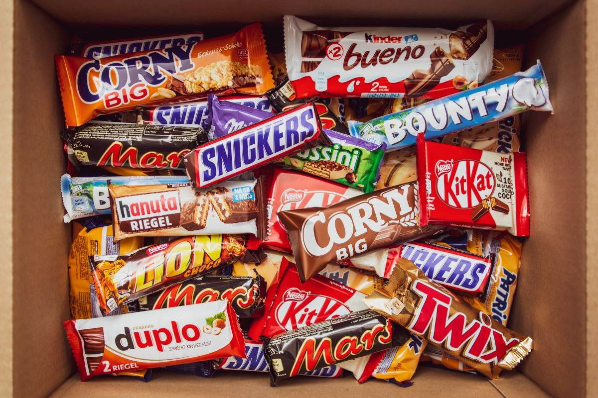 a teacher stress relief kit full off chocolate bars