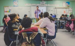 what makes a good teacher this man with an engaged classroom